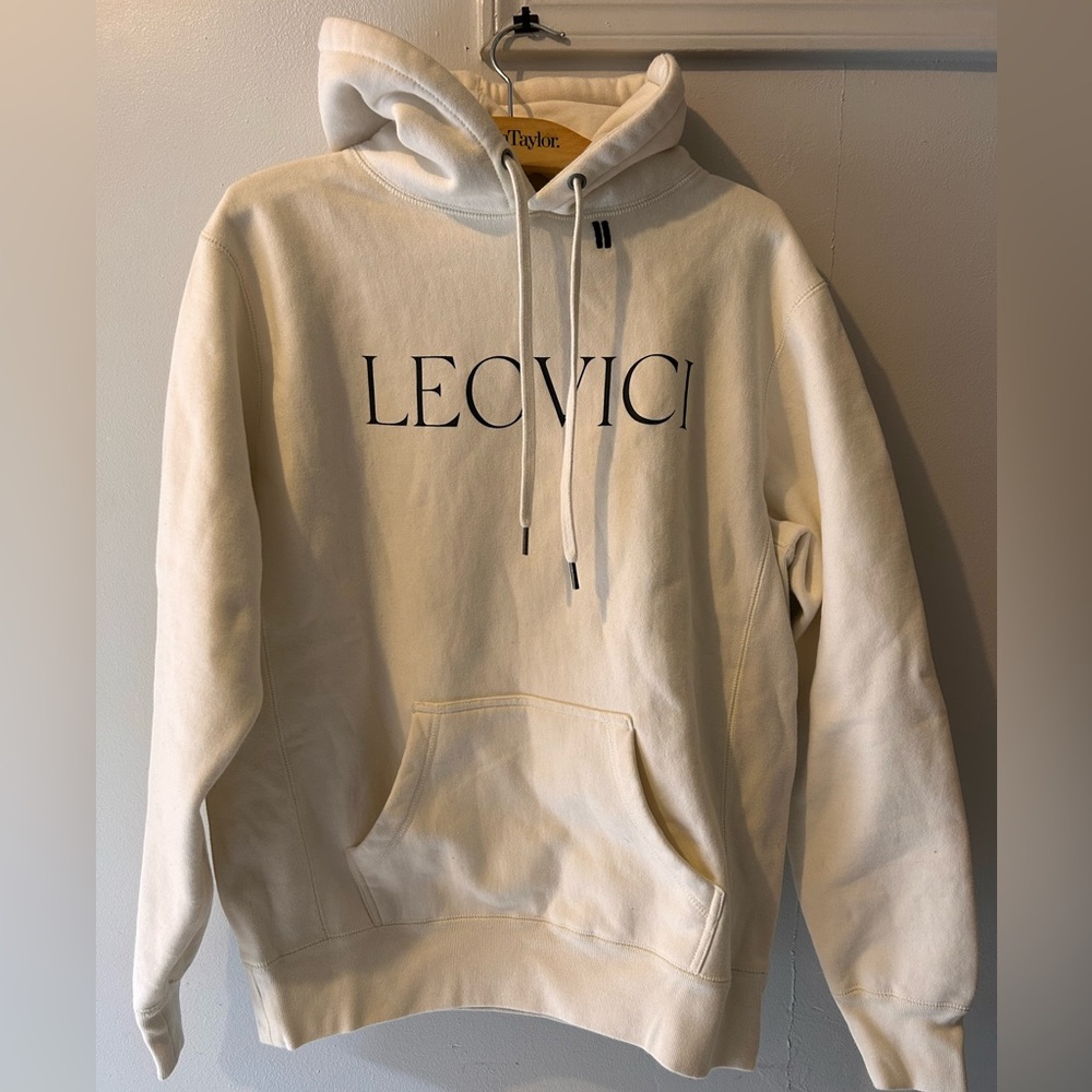 Leovici women’s hoodie